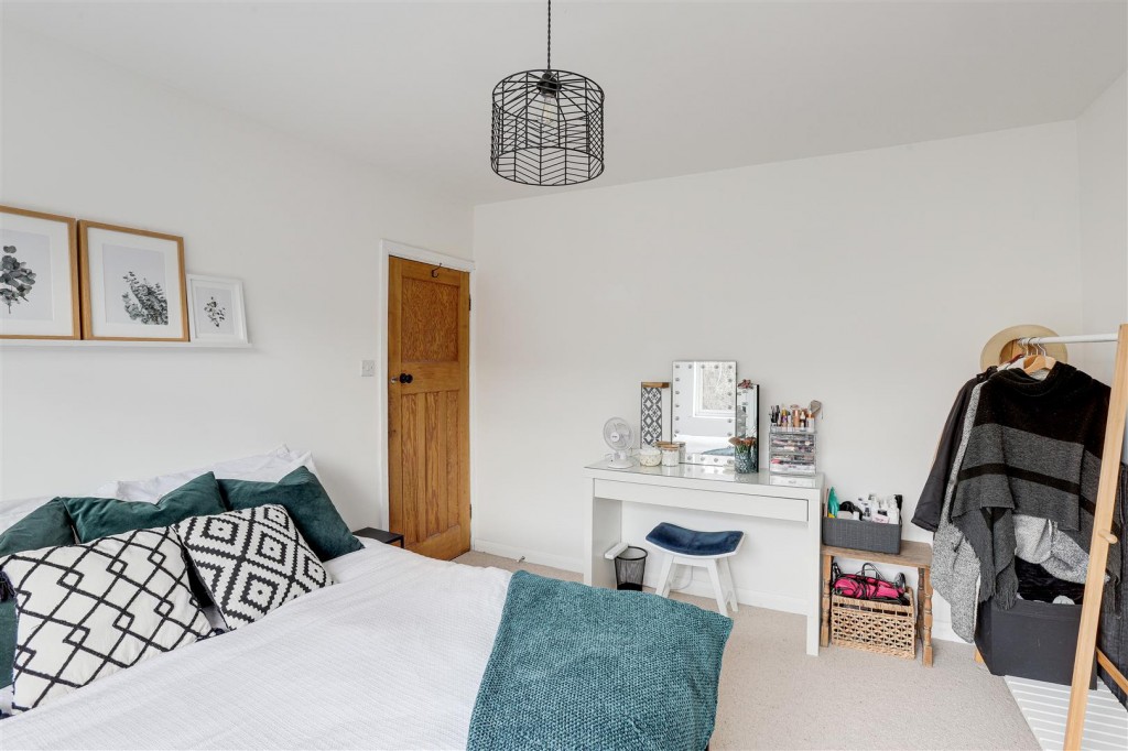 Breckhill Road, Woodthorpe, Nottinghamshire, NG5 4GQ