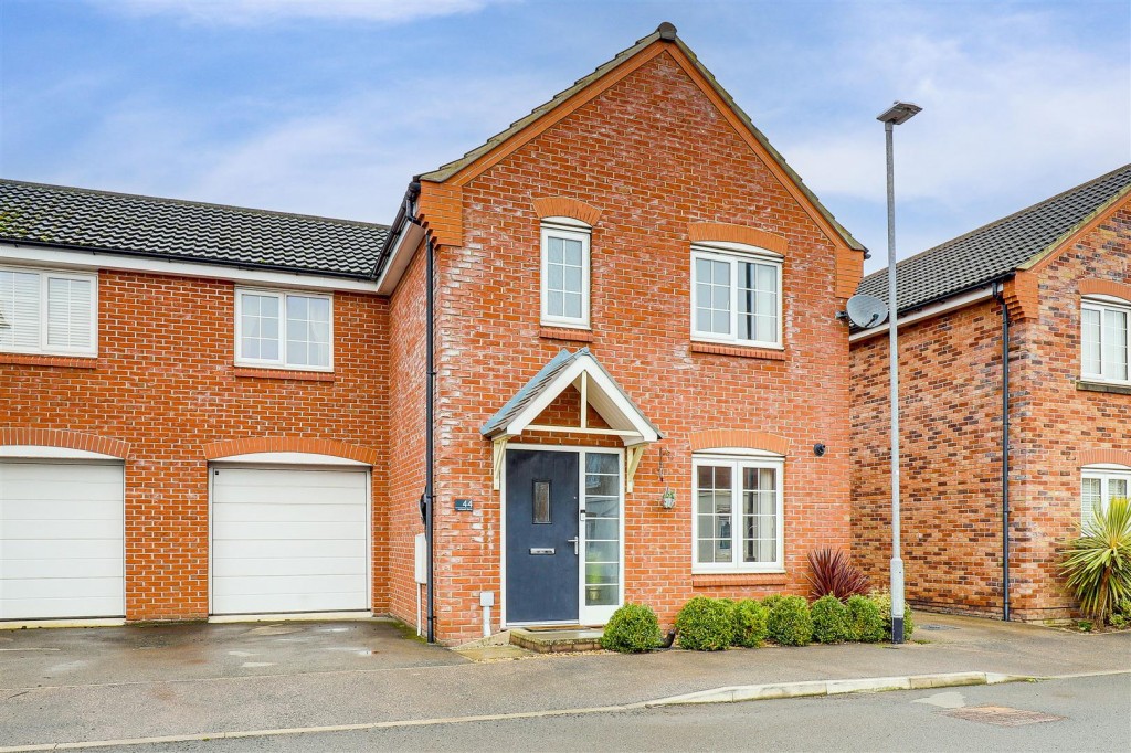 Axmouth Drive, Mapperley, Nottinghamshire, NG3 5SX