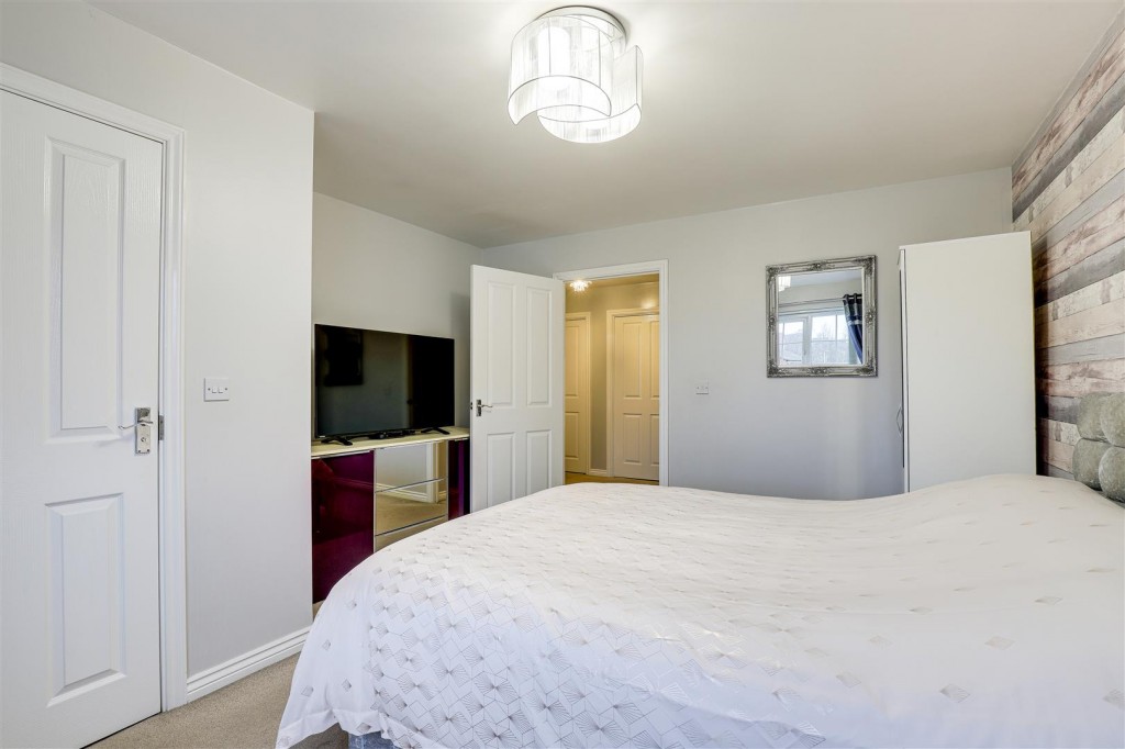 Axmouth Drive, Mapperley, Nottinghamshire, NG3 5SX
