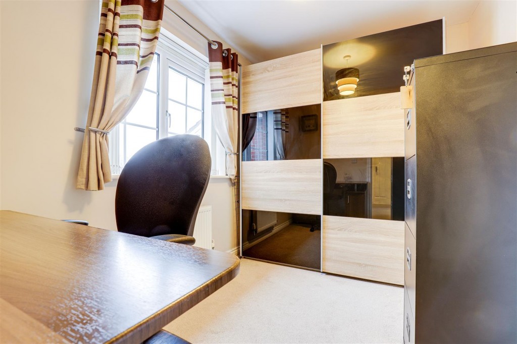 Axmouth Drive, Mapperley, Nottinghamshire, NG3 5SX