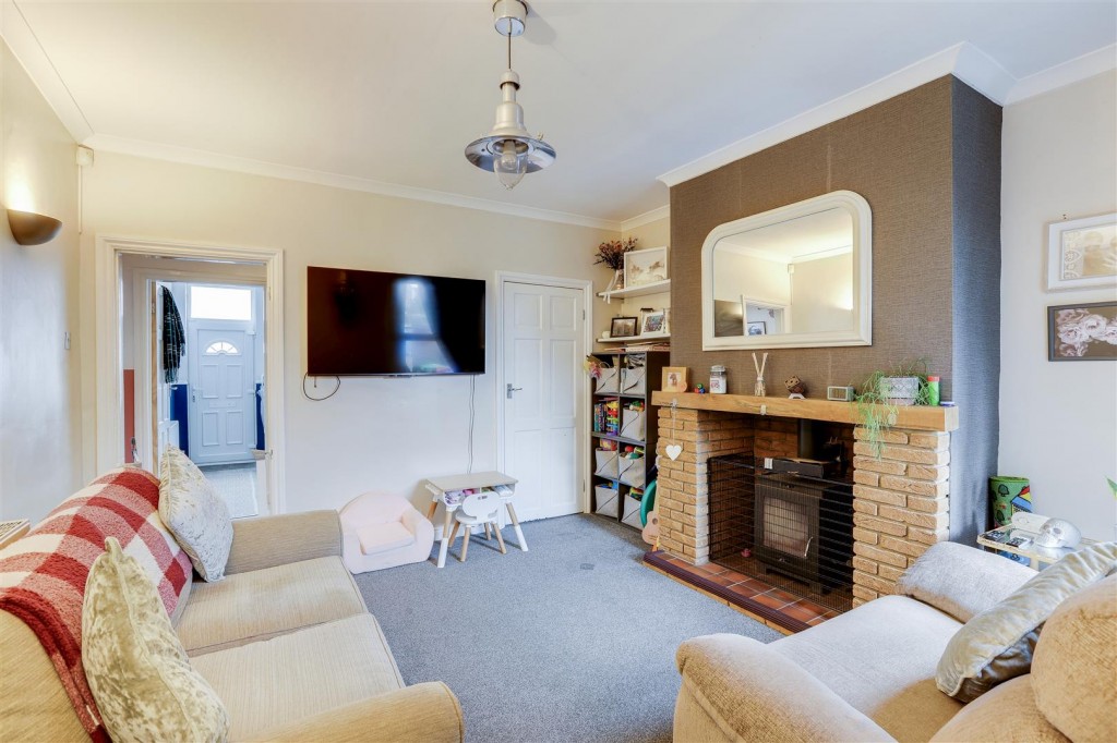 Charles Street, Hucknall, Nottinghamshire, NG15 7FL