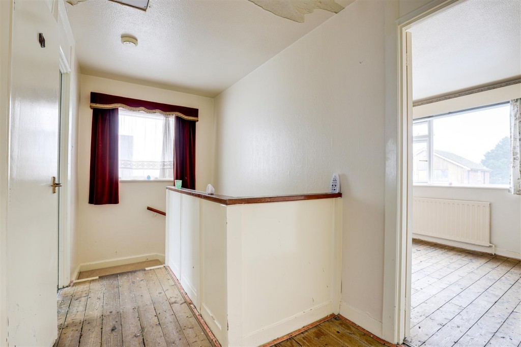 Mapperley Orchard, Arnold, Nottinghamshire, NG5 8AG
