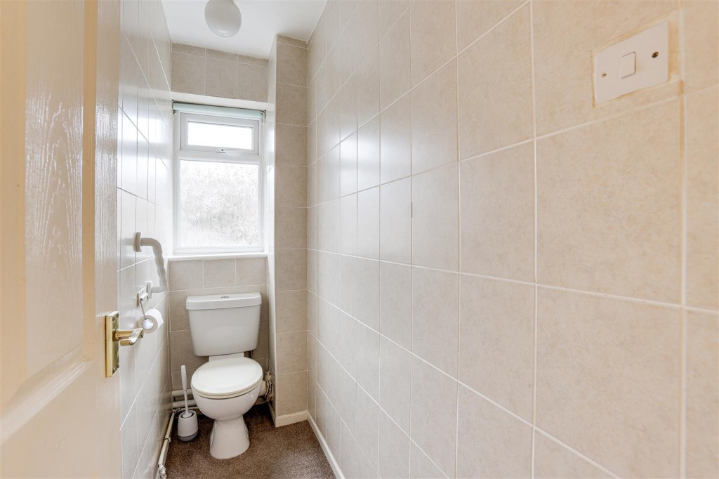 Mcintosh Road, Gedling, Nottinghamshire, NG4 4HR
