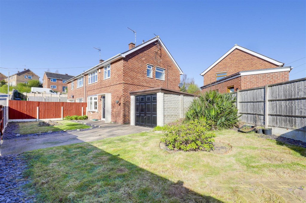 Mcintosh Road, Gedling, Nottinghamshire, NG4 4HR