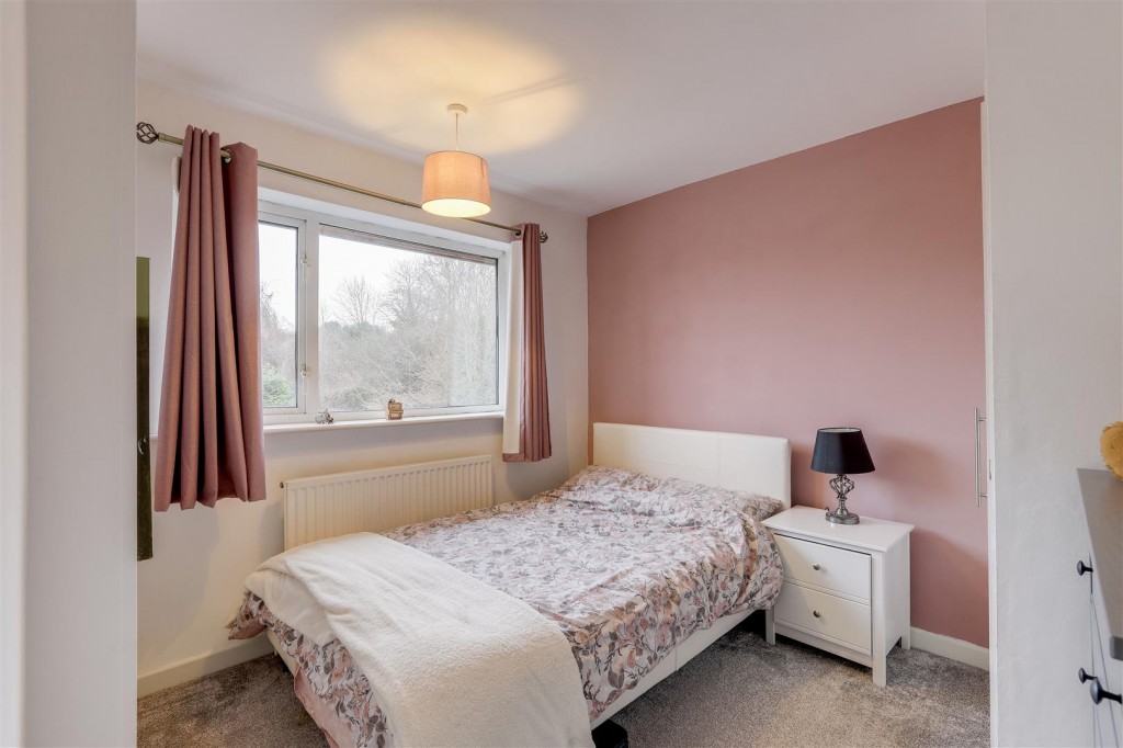 Lakeside Avenue, Long Eaton, Derbyshire, NG10 3GJ