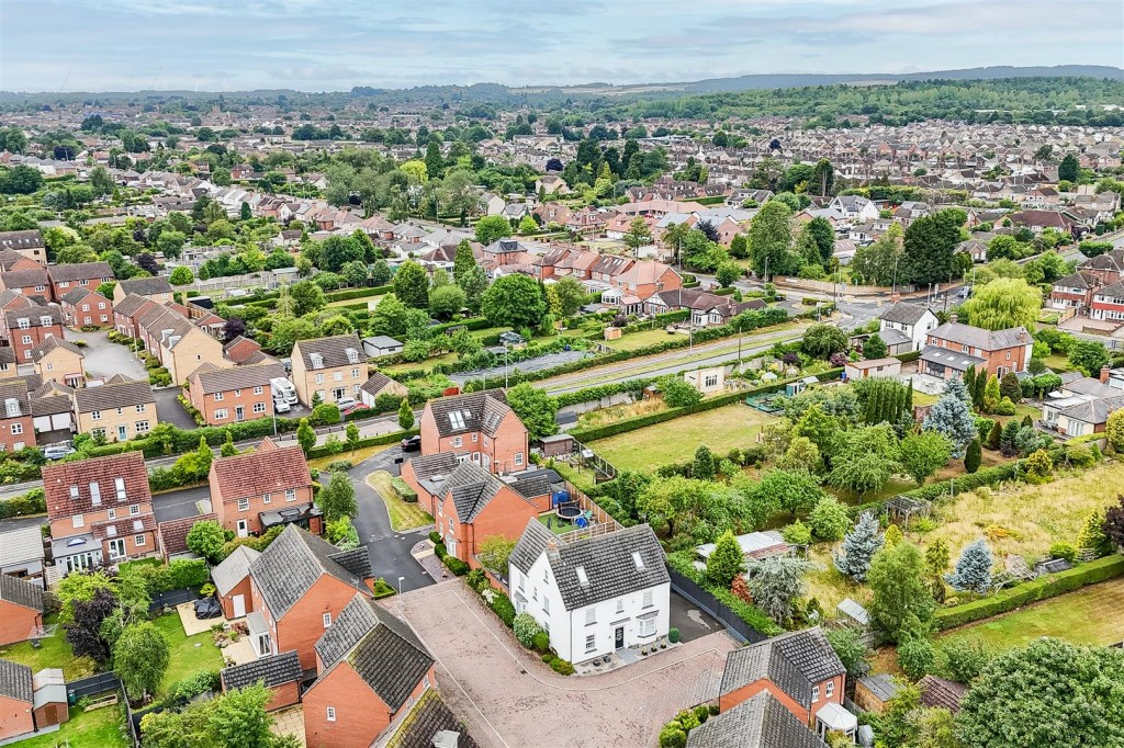 Osprey Grove, Hucknall, Nottinghamshire, NG15 8HG