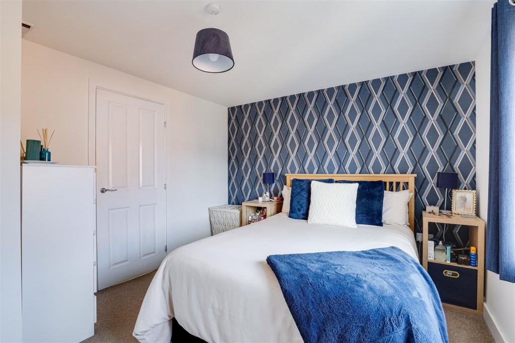 Hirst Close, Arnold, Nottinghamshire, NG5 8RL