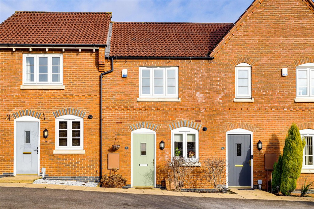 Hirst Close, Arnold, Nottinghamshire, NG5 8RL