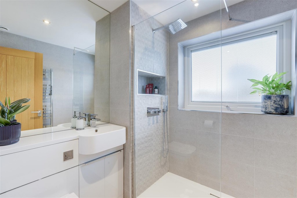 Wilsthorpe Road, Long Eaton, Derbyshire, NG10 3LJ