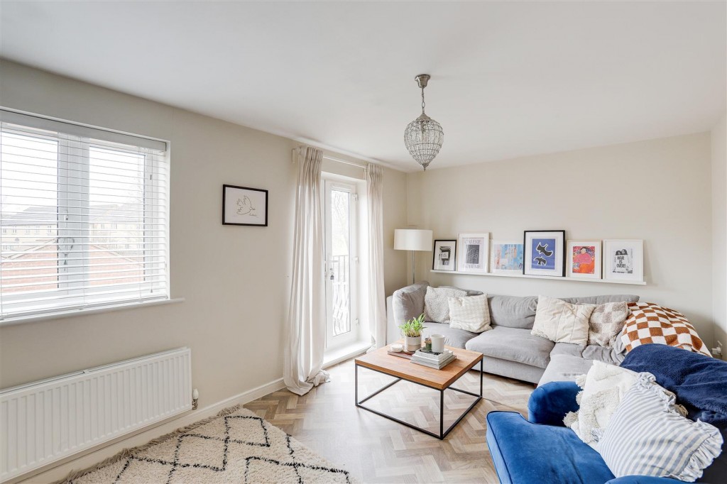 Albert Close, Hucknall, Nottinghamshire, NG15 7UZ