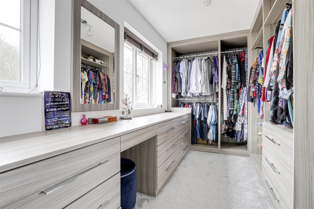 Clementine Drive, Mapperley, Nottinghamshire, NG3 5UX