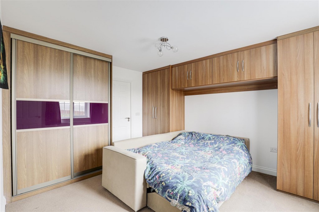Clementine Drive, Mapperley, Nottinghamshire, NG3 5UX