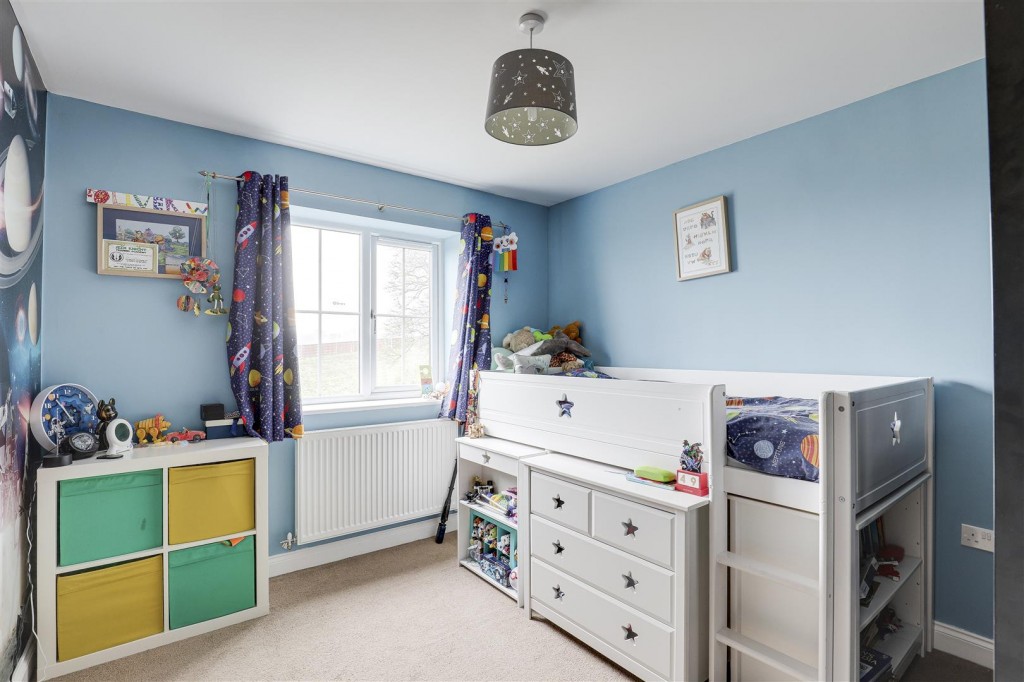 Clementine Drive, Mapperley, Nottinghamshire, NG3 5UX