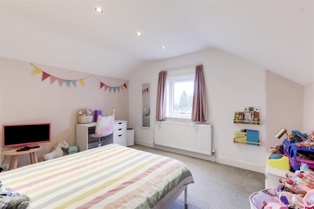 Woodborough Road, Mapperley, Nottinghamshire, NG3 5HB