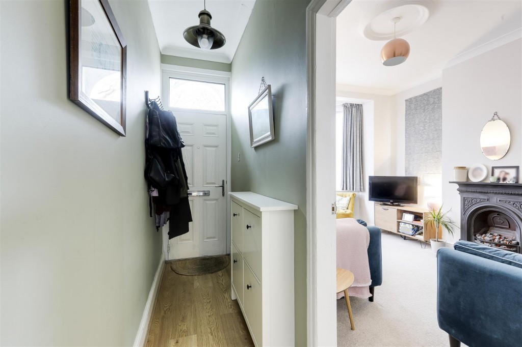 Woodborough Road, Mapperley, Nottinghamshire, NG3 5HB