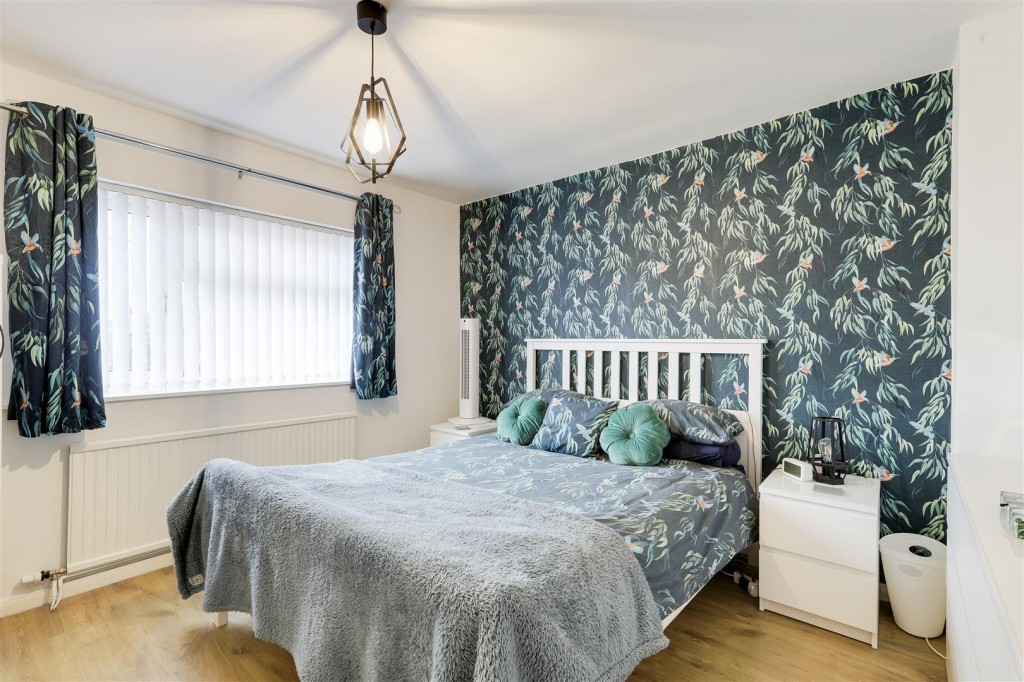 Treegarth Square, Bestwood Park, Nottinghamshire, NG5 5QZ