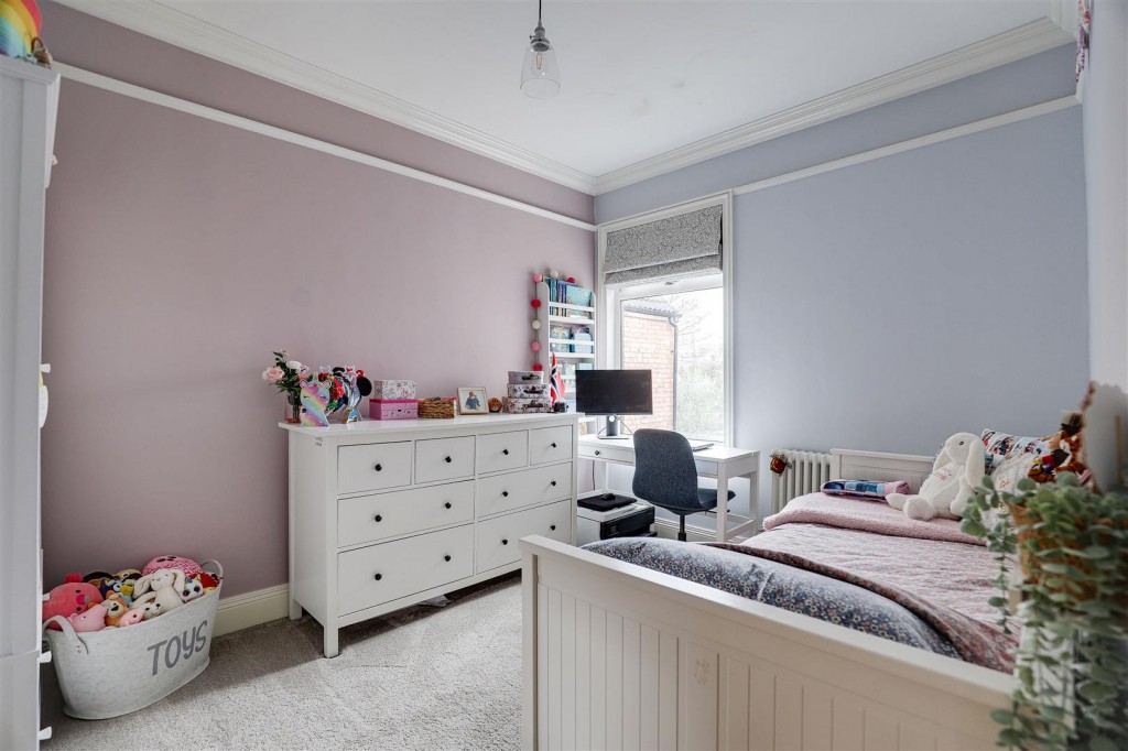 Grange Road, Long Eaton, Derbyshire, NG10 2EH