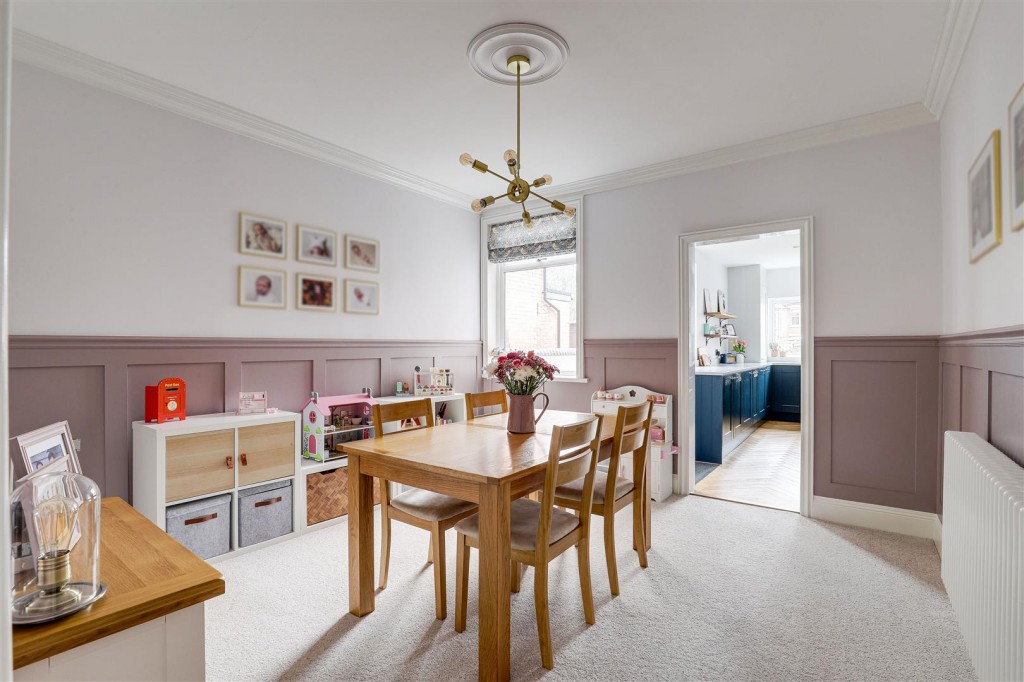 Grange Road, Long Eaton, Derbyshire, NG10 2EH
