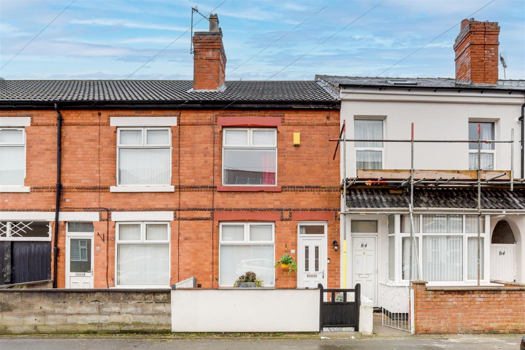 Montague Road, Hucknall, Nottinghamshire, NG15 7DU