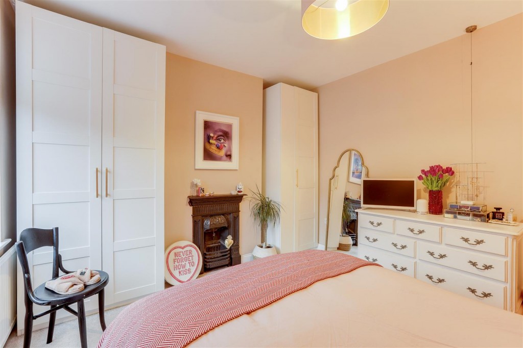 Montague Road, Hucknall, Nottinghamshire, NG15 7DU