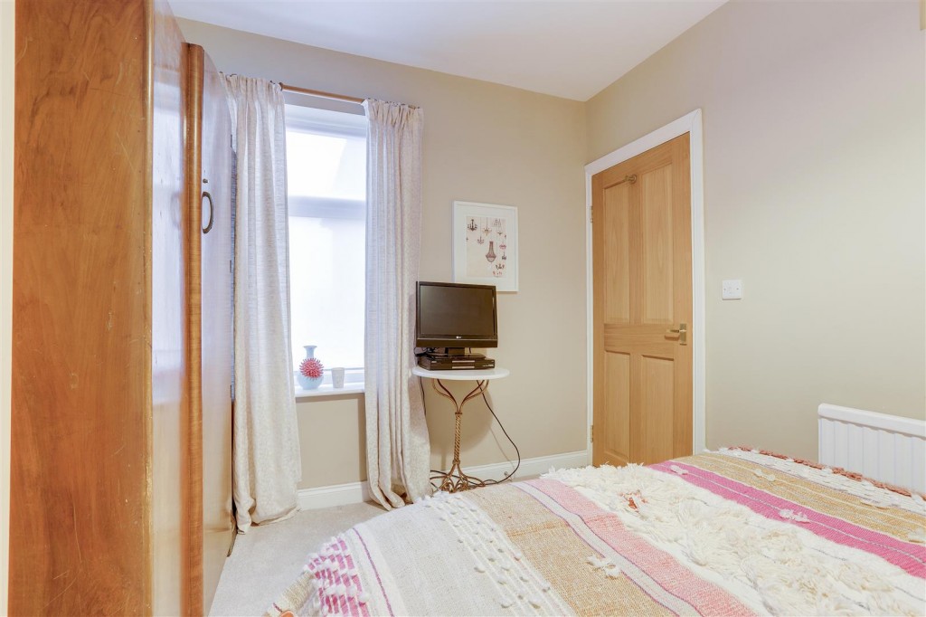 Montague Road, Hucknall, Nottinghamshire, NG15 7DU