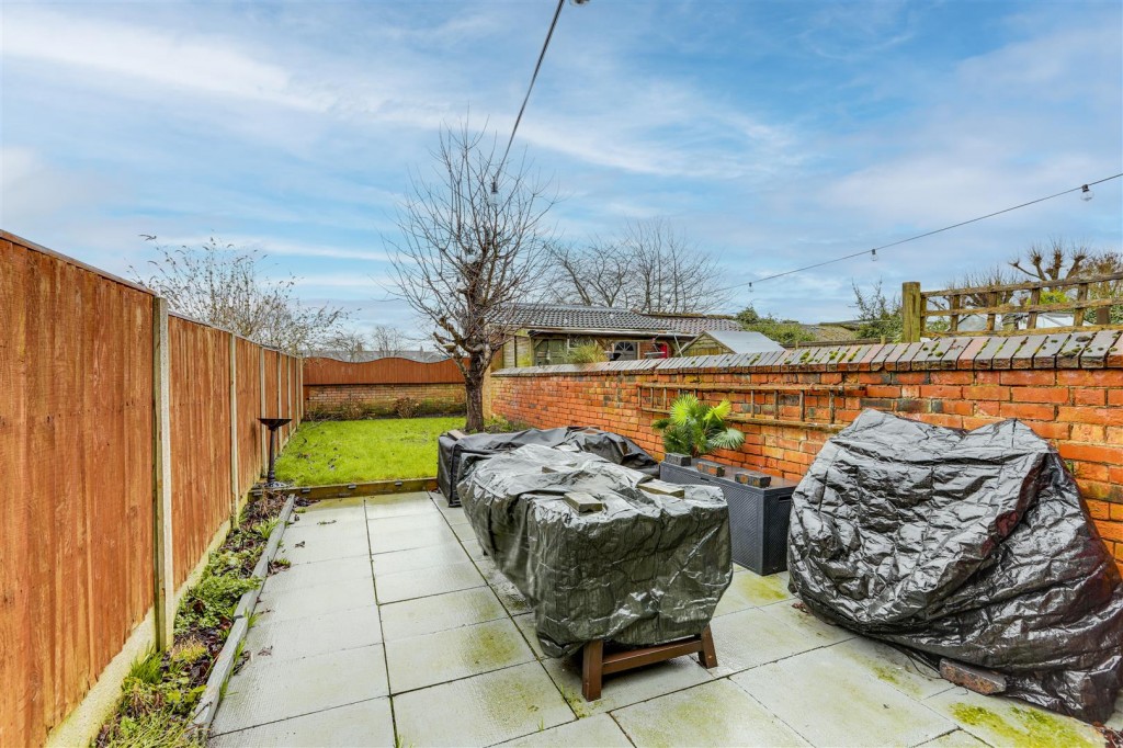 Montague Road, Hucknall, Nottinghamshire, NG15 7DU
