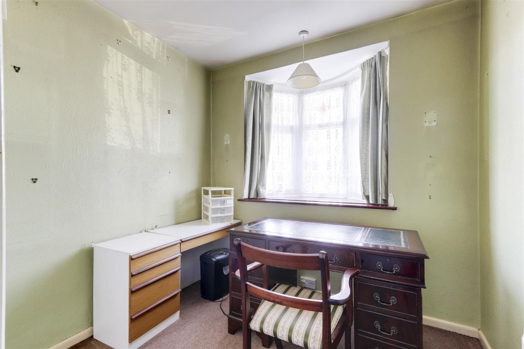 Coppice Road, Arnold, Nottinghamshire, NG5 7GZ