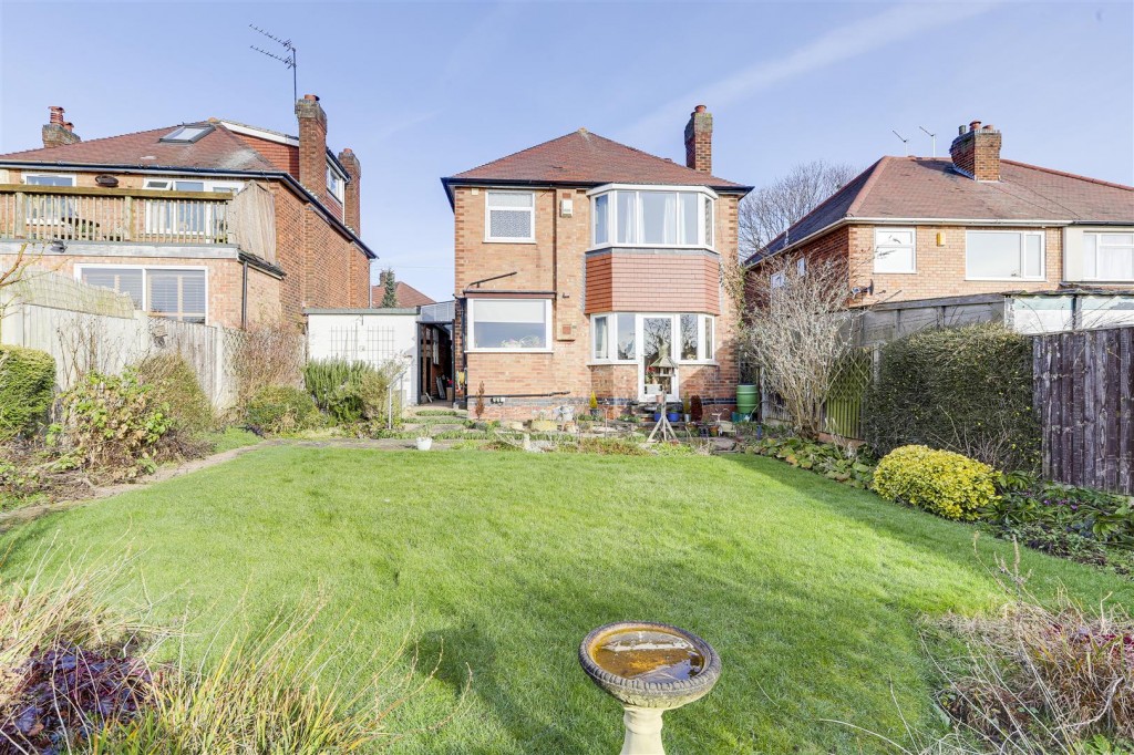 Coppice Road, Arnold, Nottinghamshire, NG5 7GZ