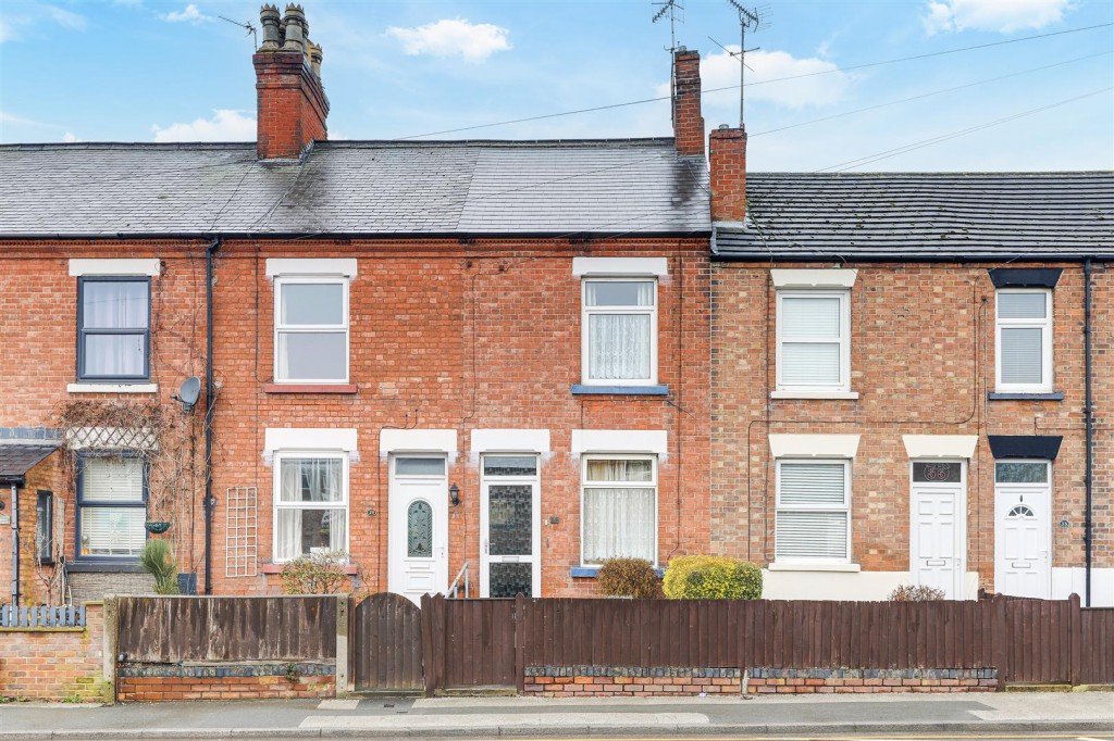 High Street, Arnold, Nottinghamshire, NG5 7DE