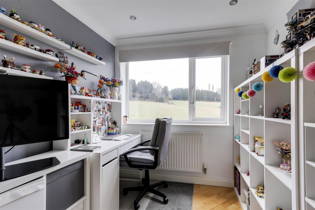 Georgia Drive, Arnold, Nottinghamshire, NG5 8HX