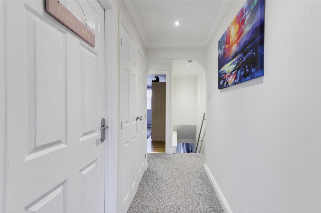Georgia Drive, Arnold, Nottinghamshire, NG5 8HX