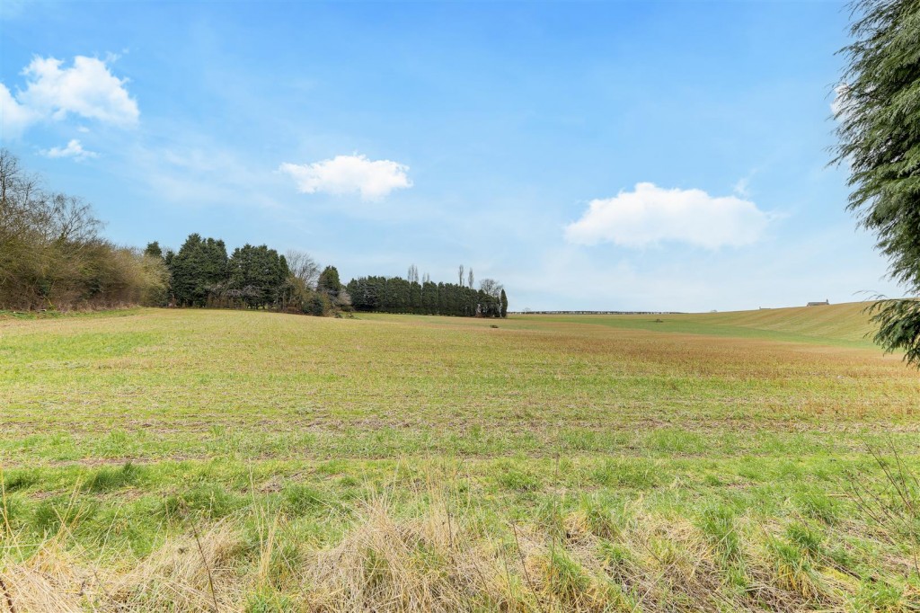 Georgia Drive, Arnold, Nottinghamshire, NG5 8HX