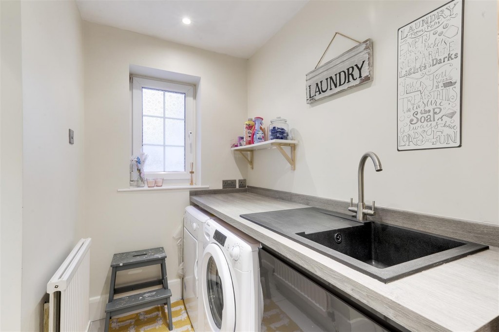 Georgia Drive, Arnold, Nottinghamshire, NG5 8HX