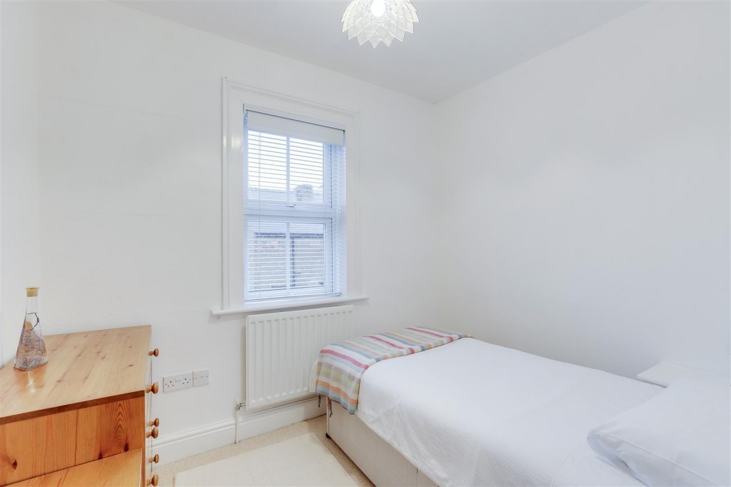 Victoria Avenue, Borrowash, Derbyshire, DE72 3HE