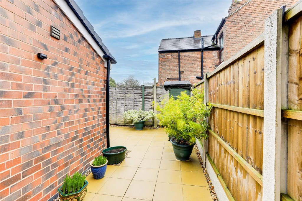 Victoria Avenue, Borrowash, Derbyshire, DE72 3HE