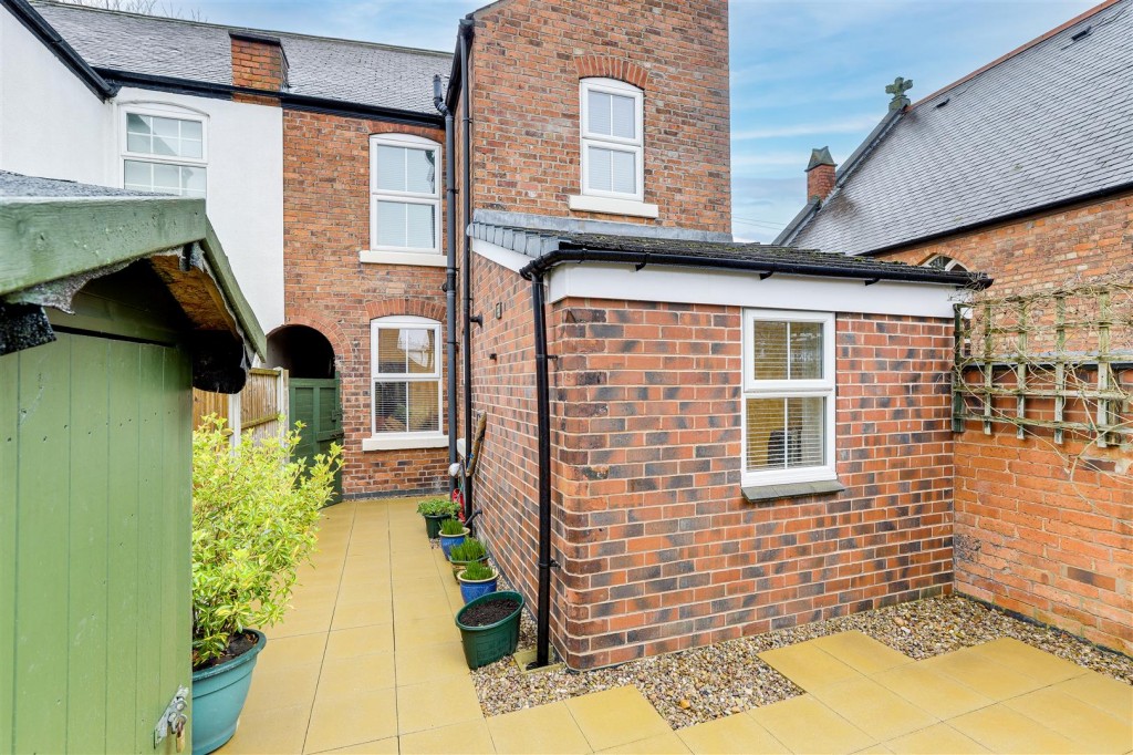 Victoria Avenue, Borrowash, Derbyshire, DE72 3HE