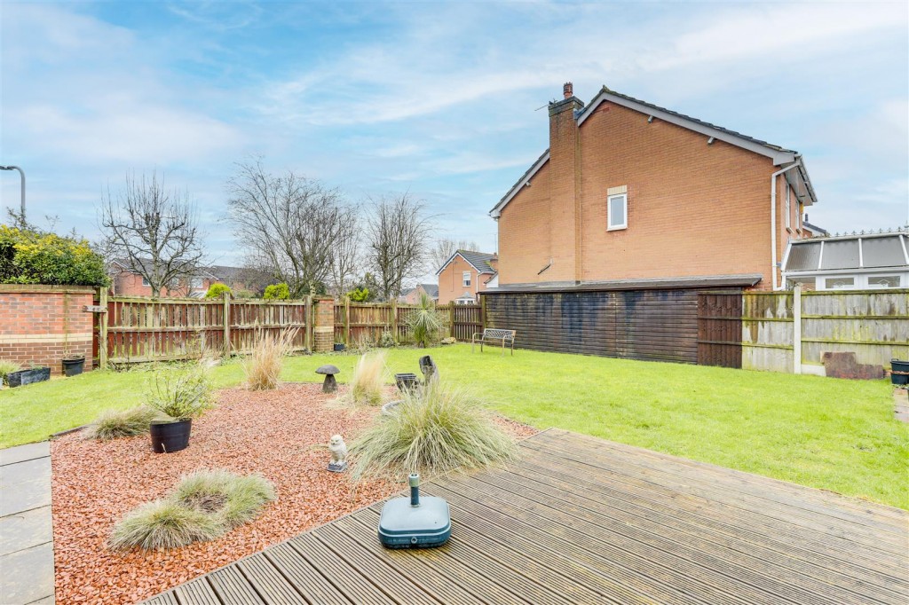 Banks Road, Toton, Nottinghamshire, NG9 6HE