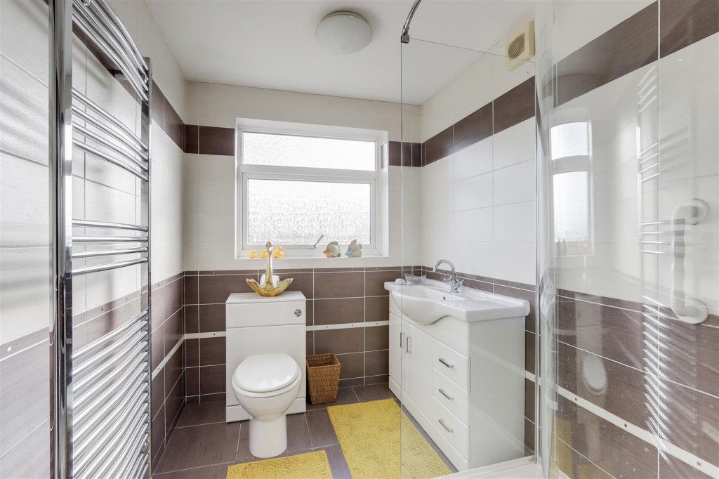 Maws Lane, Kimberley, Nottinghamshire, NG16 2JG