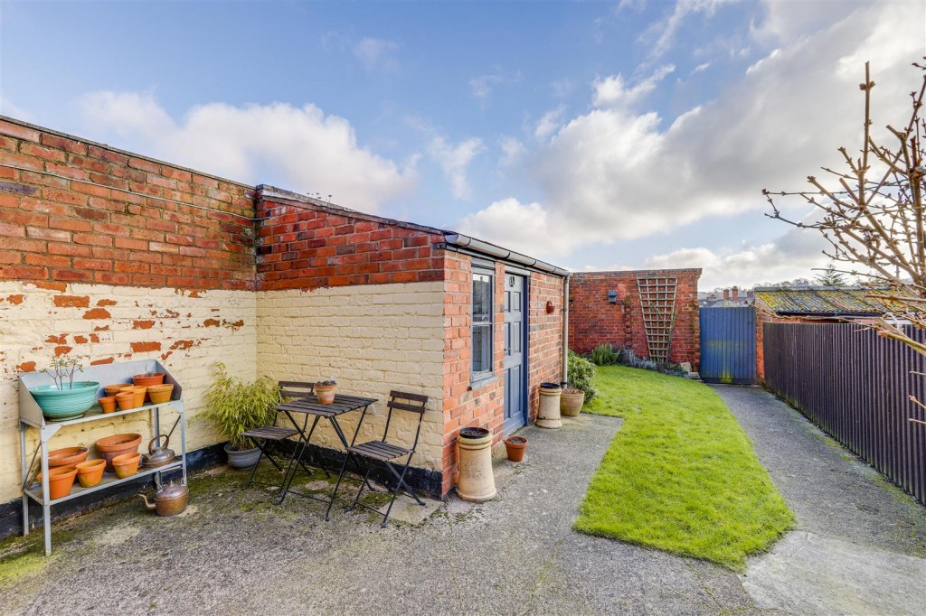 Maws Lane, Kimberley, Nottinghamshire, NG16 2JG