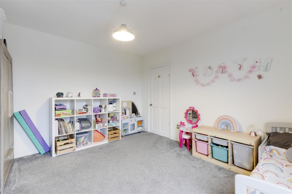 Montague Road, Hucknall, Nottinghamshire, NG15 7DT