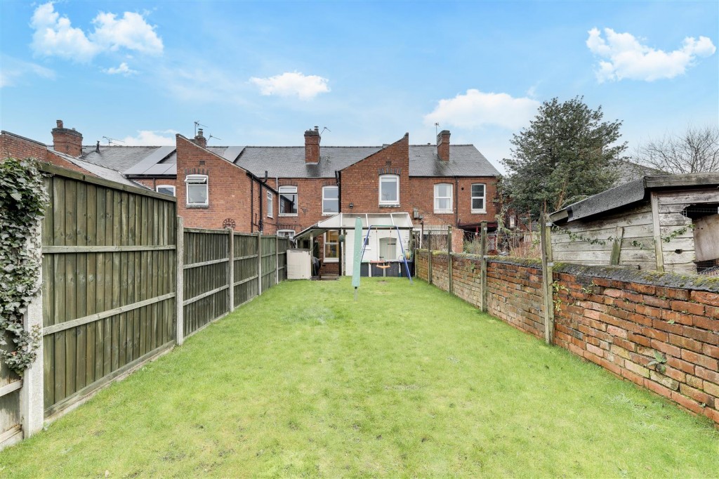 Montague Road, Hucknall, Nottinghamshire, NG15 7DT
