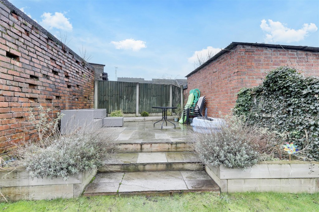 Montague Road, Hucknall, Nottinghamshire, NG15 7DT