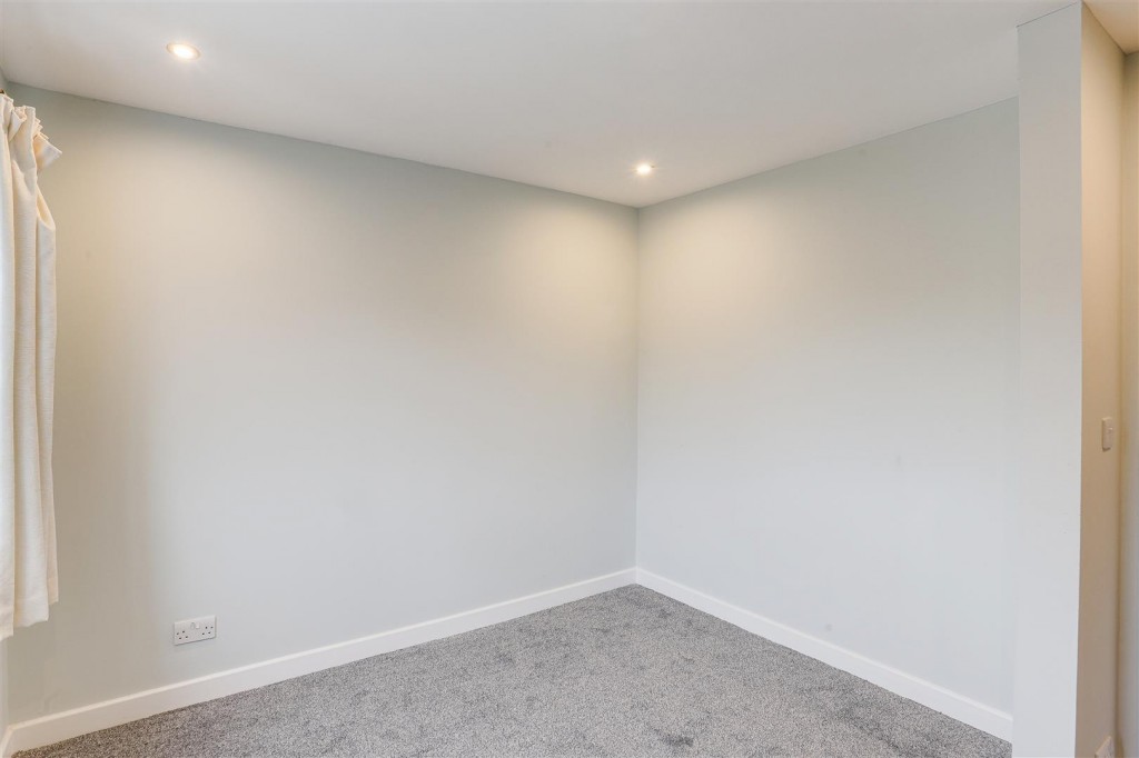Polperro Way, Hucknall, Nottinghamshire, NG15 6NQ