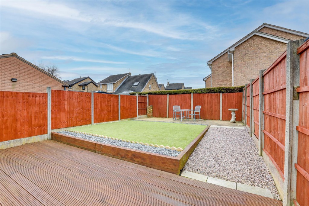 Polperro Way, Hucknall, Nottinghamshire, NG15 6NQ