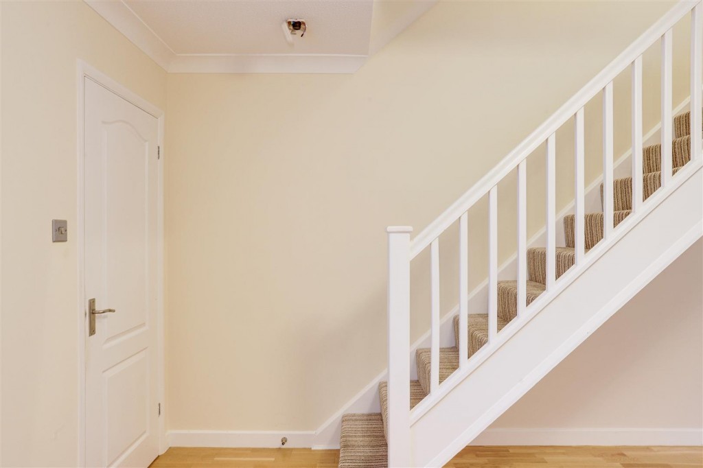 Polperro Way, Hucknall, Nottinghamshire, NG15 6NQ