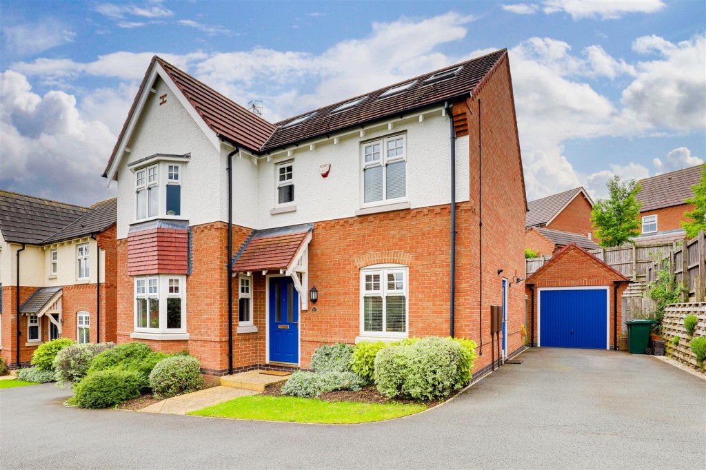 Ashington Drive, Arnold, Nottinghamshire, NG5 8UA