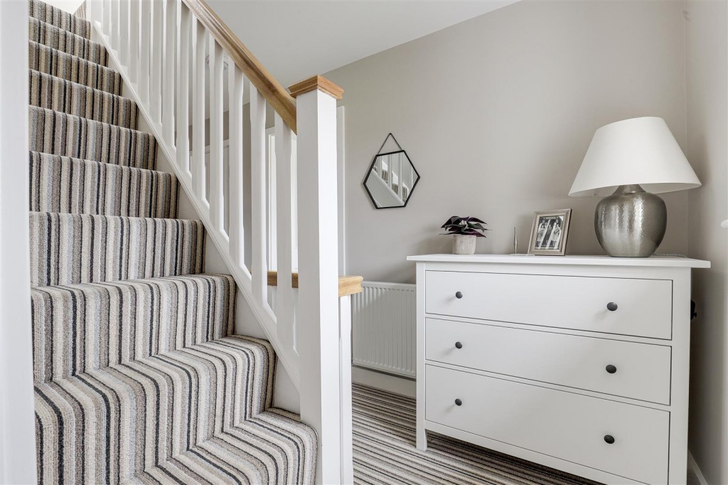 Ashington Drive, Arnold, Nottinghamshire, NG5 8UA