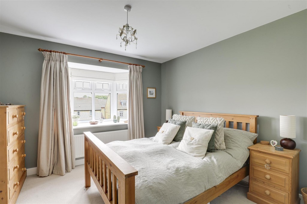 Ashington Drive, Arnold, Nottinghamshire, NG5 8UA