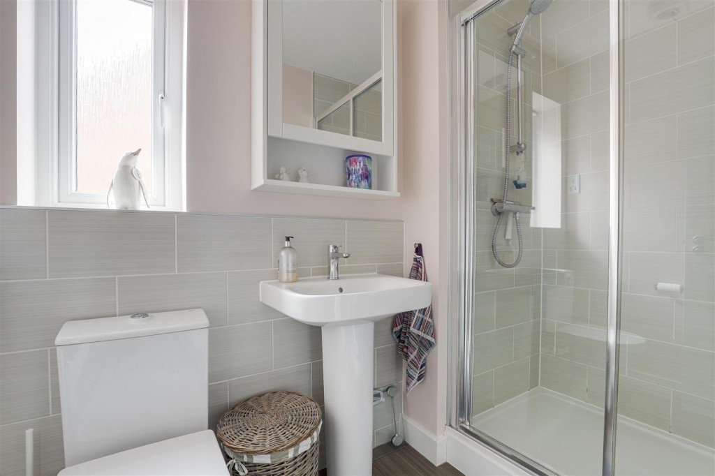 Ashington Drive, Arnold, Nottinghamshire, NG5 8UA