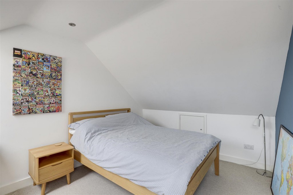 Ashington Drive, Arnold, Nottinghamshire, NG5 8UA